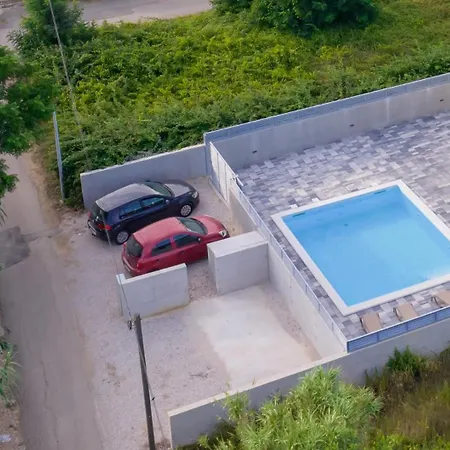 Seaside Family Friendly House With A Swimming Pool Privlaka, Zadar - 23159